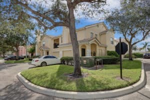 164 SW Peacock Boulevard SW 33-207, Port Saint Lucie, FL 34986 - MLS#R11119848