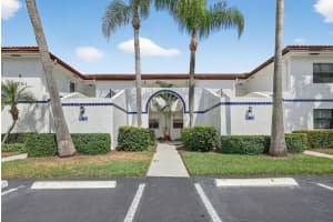 6101 Se Landing Way 11, Stuart