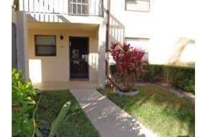 7149 Golf Colony Court 104, Lake Worth