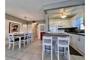 76 Dorchester D, West Palm Beach, FL 33417 - MLS#R11119910