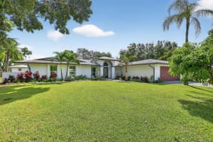 450 S Naranja Avenue, Port Saint Lucie, FL 34983 - MLS#R11119916