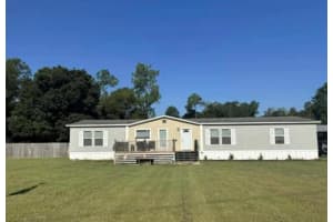 4935 Bevis Road, Marianna, FL 32448 Sold 10/01/25