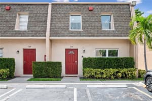 3311 Mallard Close, Pompano Beach