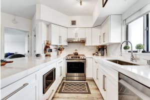 2105 Lavers Circle 507, Delray Beach, FL 33444 - MLS#R11119975
