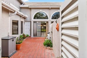 5465 Monterey Circle E, Delray Beach, FL 33484 Sold 01/09/26