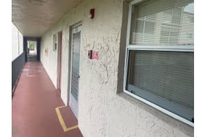 225 Bonnie Boulevard 212, Palm Springs, FL 33461 - MLS#R11120002