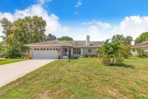 910 Liberty Lane, Auburndale