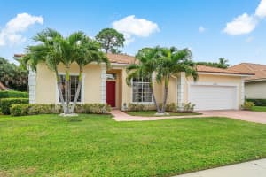9043 Cypress Hollow Drive, Palm Beach Gardens, FL 33418 - MLS#R11120037