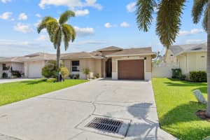 116 Amanda Street, Palm Springs, FL 33461 - MLS#R11120048