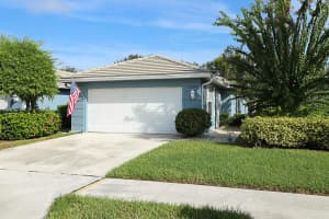1220 Nw Bentley Circle B, Port Saint Lucie