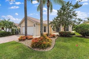 9038 SE La Creek Court, Hobe Sound, FL 33455 - MLS#R11120055