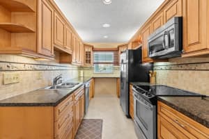 2660 SW 22nd Avenue 1210, Delray Beach, FL 33445 - MLS#R11120058