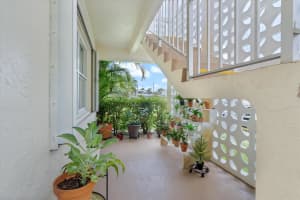 1821 NW 18th Avenue 104, Delray Beach, FL 33445 - MLS#R11120066