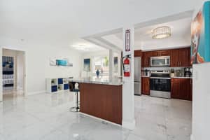 1243 Garfield, Hollywood, FL 33019 - MLS#R11120099