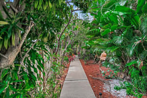 111 Lake Avenue 7, Lake Worth Beach, FL 33460 Sold 11/19/25