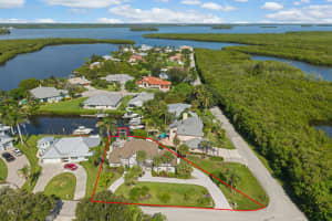 121 Queen Eugenia Court, Fort Pierce, FL 34949 - MLS#R11120124