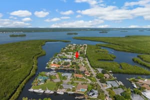 121 Queen Eugenia Court, Fort Pierce, FL 34949 - MLS#R11120124