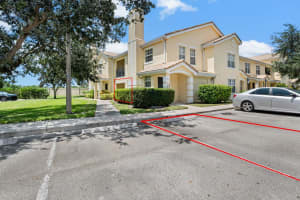 158 Sw Peacock Boulevard Boulevard 30107, Port Saint Lucie
