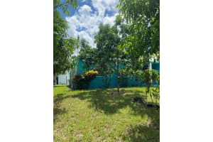 200 Ficus Tree Drive, Lake Worth, FL 33462 - MLS#R11120162
