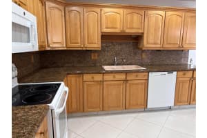 1260 NW 20th Avenue 203, Delray Beach, FL 33445 - MLS#R11120179