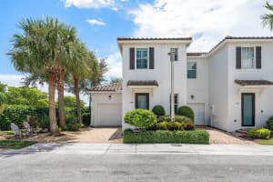 488 Graham Place, Boynton Beach, FL 33435 Sold 10/15/25