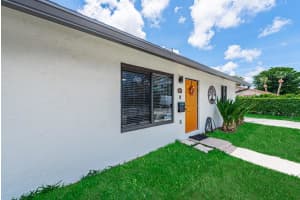 2015 Wilkins Avenue, West Palm Beach, FL 33401 - MLS#R11120298
