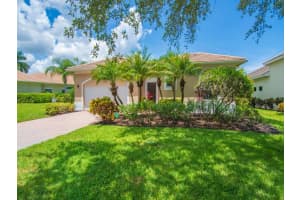 1208 Riverwind Circle, Vero Beach