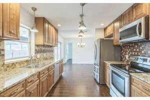 643 SE Preston Lane, Port Saint Lucie, FL 34983 - MLS#R11120350