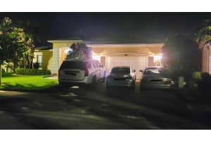 321 SW Lake Forest Way, St Lucie West, FL 34986 - MLS#R11120367