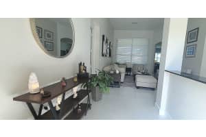 321 SW Lake Forest Way, St Lucie West, FL 34986 - MLS#R11120367