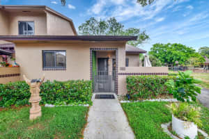 2320 NW 37th Avenue D-29, Coconut Creek, FL 33066 - MLS#R11120399