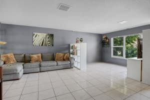 2554 SW 23rd Cranbrook Drive, Boynton Beach, FL 33436 - MLS#R11120410
