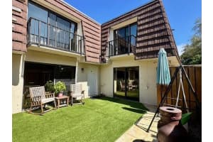 819 8th Lane, Palm Beach Gardens