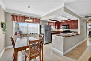 536 Durham S Circle, Deerfield Beach, FL 33442 - MLS#R11120428