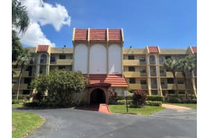 23345 Carolwood Lane 101, Boca Raton