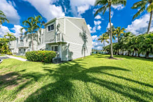 3401 Nw 44th Street 206, Lauderdale Lakes