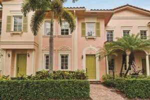 737 Dakota Drive, Jupiter, FL 33458 Sold 11/21/25