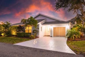 4041 NE Breakwater Drive, Jensen Beach, FL 34957 - MLS#R11120482