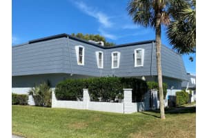 11904 Basin Street S, Wellington