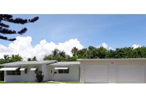 800 Alamanda Drive, North Palm Beach, FL 33408 - MLS#R11120506