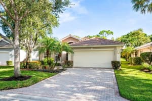 8247 Playa Del Sur Boulevard, Lake Worth, FL 33467 Sold 09/30/25