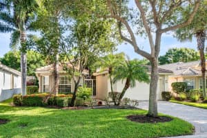 8247 Playa Del Sur Boulevard, Lake Worth, FL 33467 Sold 09/30/25