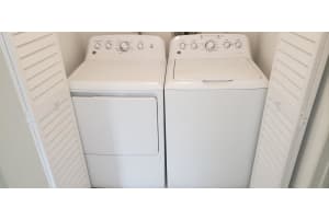 1210 Lakeview Drive E, Royal Palm Beach, FL 33411 Sold 11/21/25