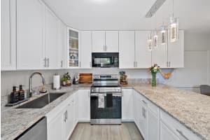 226 Lake Arbor Drive, Palm Springs, FL 33461 - MLS#R11120555