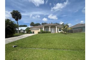 2290 SW Picture Terrace, Port Saint Lucie, FL 34953 - MLS#R11120557