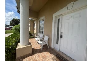 2290 SW Picture Terrace, Port Saint Lucie, FL 34953 - MLS#R11120557