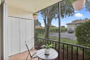 9810 Pineapple Tree Drive 111, Boynton Beach, FL 33436 - MLS#R11120558