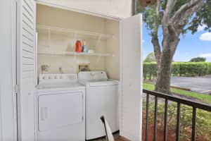 9810 Pineapple Tree Drive 111, Boynton Beach, FL 33436 - MLS#R11120558