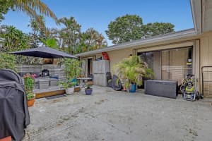 8037 Ambach Way, Hypoluxo, FL 33462 - MLS#R11120563