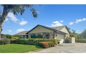 5100 Eagle Drive, Fort Pierce, FL 34951 - MLS#R11120565